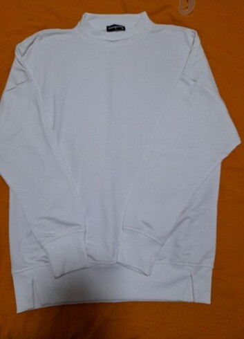 Xs beden beyaz sweatshirt 