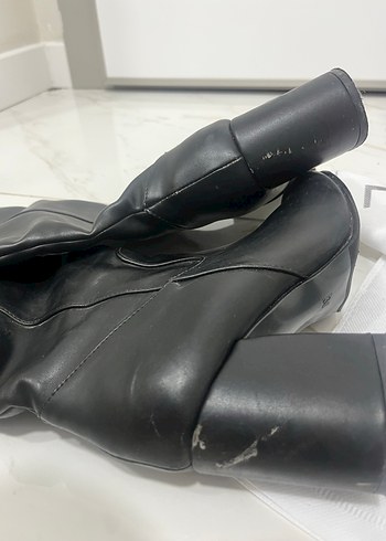 36 Beden Siyah Kadın Deri Dizüstü Botlar Tokalı