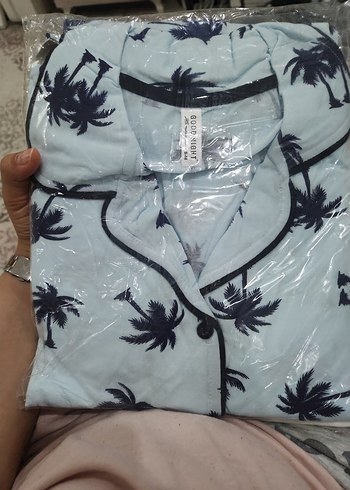 m Beden Kısa Kollu Pijama Takımı