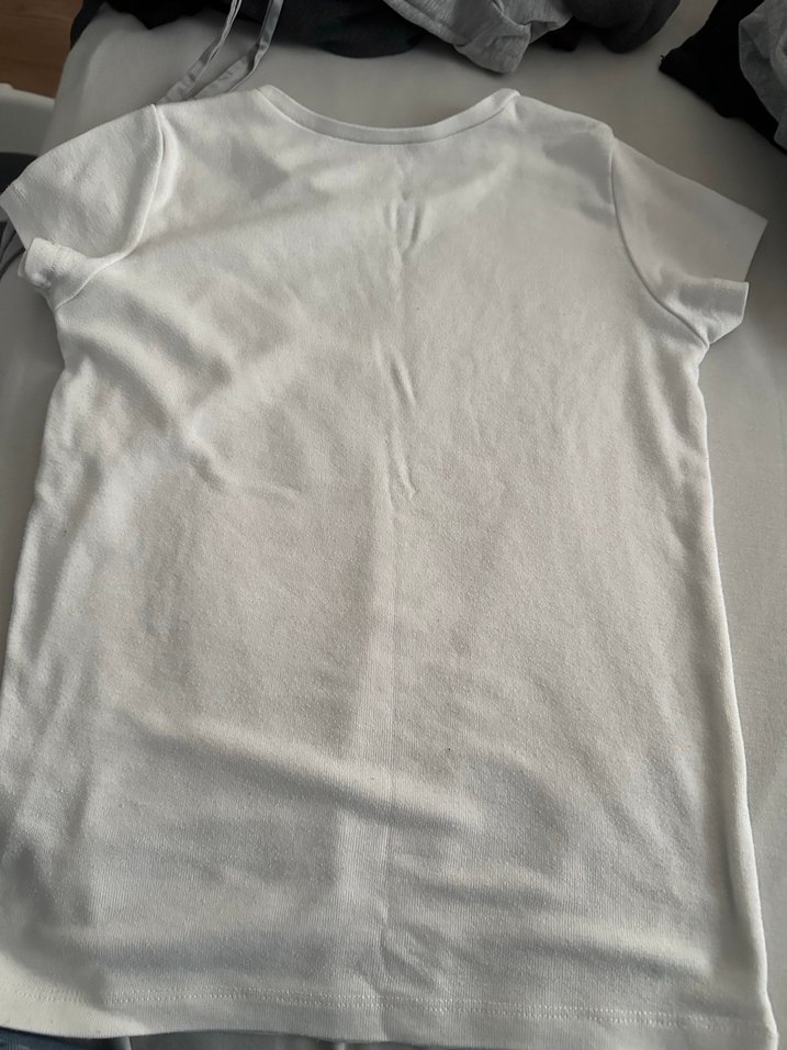 Yarım kollu fanila ve askılı atlet - Görsel 3