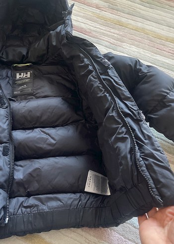 Siyah Kapüşonlu Erkek Çocuk Mont - Görsel 8