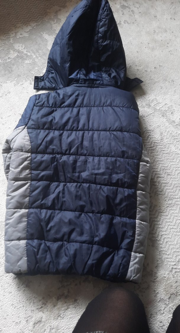 Kapüşonlu Erkek Çocuk Mont - Görsel 3