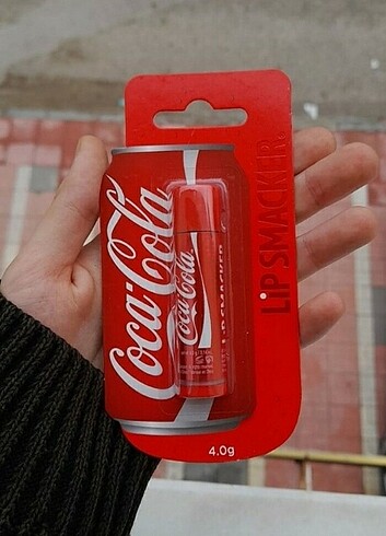 Lip smacker coca cola