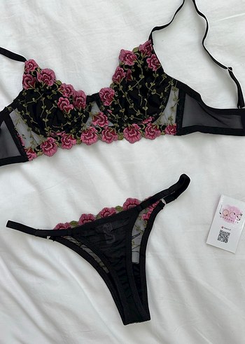 Pembe Nakışlı Gotik Parisian Sütyen ve Külot - Görsel 2