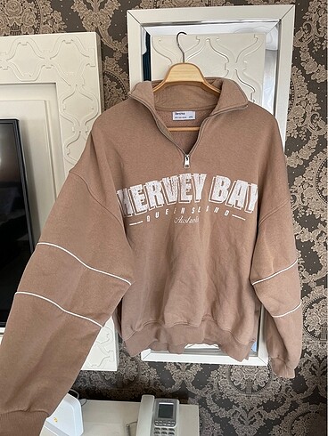 Bershka krem sweatshirt