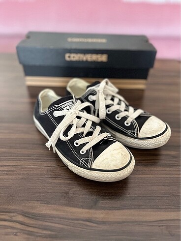 32 Beden siyah Renk orijinal Converse çocuk ayakkabı