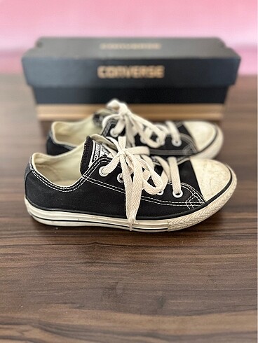 32 Beden orijinal Converse çocuk ayakkabı