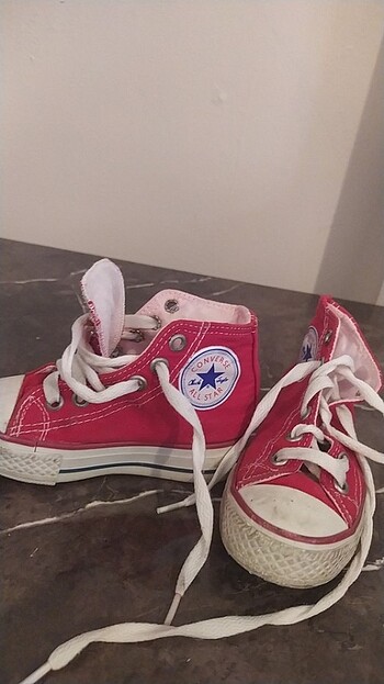 Converse Ürünü 3 4 kere giydi