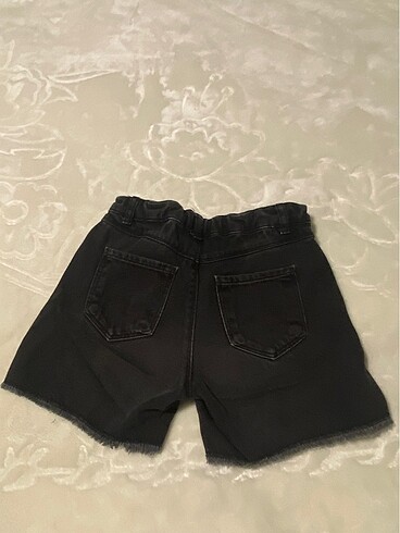 LC Waikiki Siyah şort
