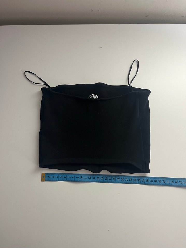 Zara Siyah Straplez Crop Top - Görsel 2