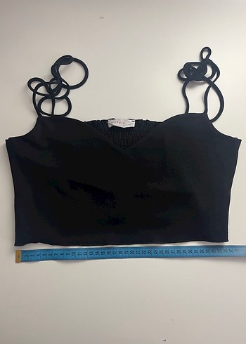 Beyyoğlu Siyah Askılı Crop Top - Görsel 4