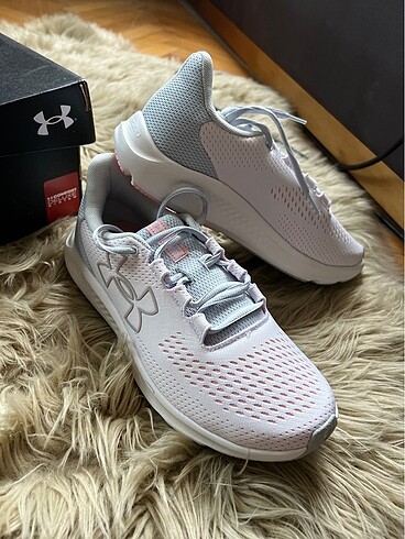 Under Armour Kadın Spor Ayakkabı