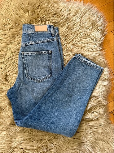 Mango mom jeans