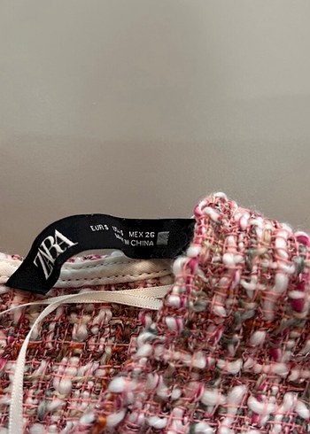 Zara Pembe Nakışlı Kısa Örgü Kadın Kazak