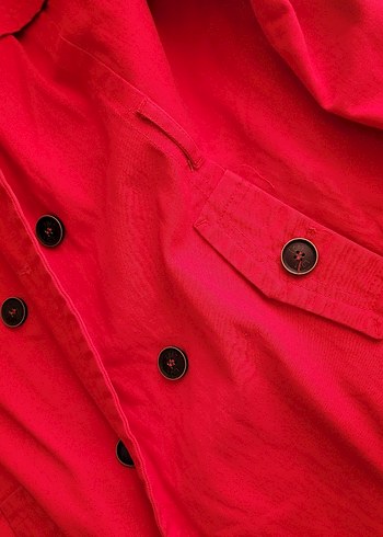 Kadın Kırmızı Düğmeli Midi Trençkot - Görsel 2