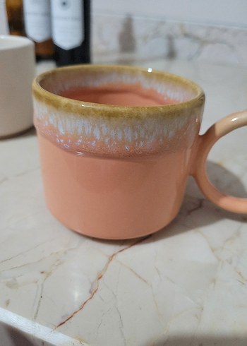 Bej ve pastel renkli seramik kupa - Görsel 4