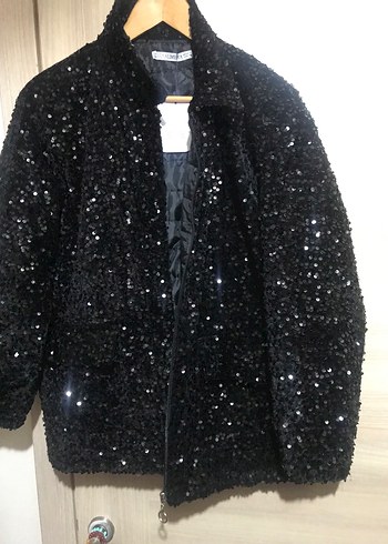 Siyah Parlak Kadın Midi Ceket - Görsel 3