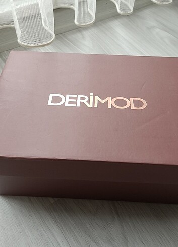 Hakiki deri Derimod sandalet - Görsel 2