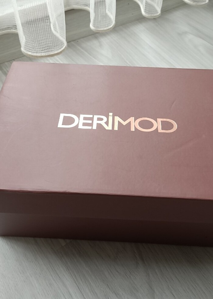 Hakiki deri Derimod sandalet - Görsel 2