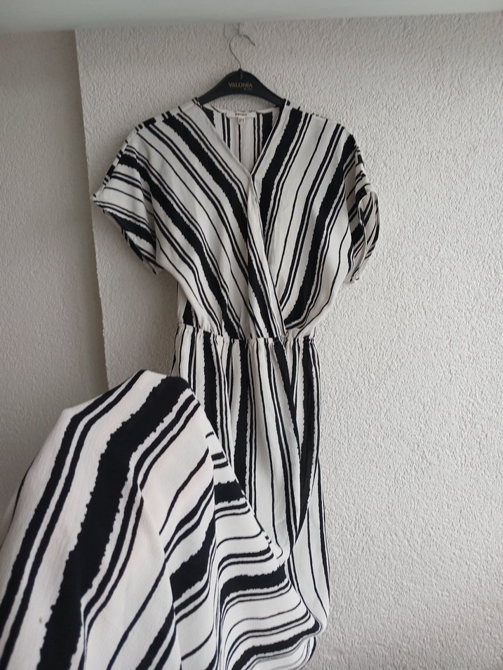 Gri Çizgili Kadın Uzun Tulum - Görsel 3