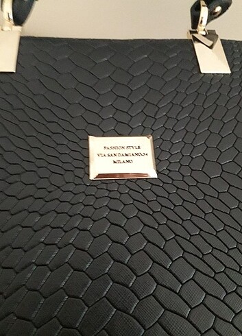 Bayan çanta Iki defa kullandım temiz ve yeni - Görsel 5