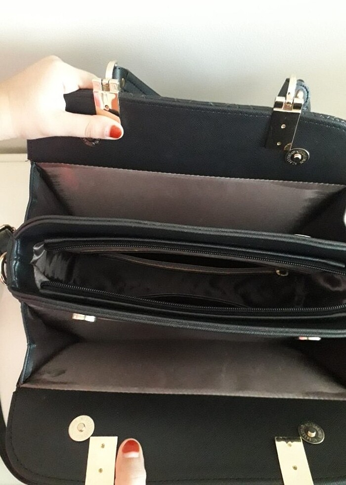 Bayan çanta Iki defa kullandım temiz ve yeni - Görsel 4