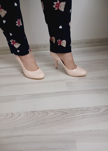 Ayakkabı bir kere girdi düğünde - Görsel 9