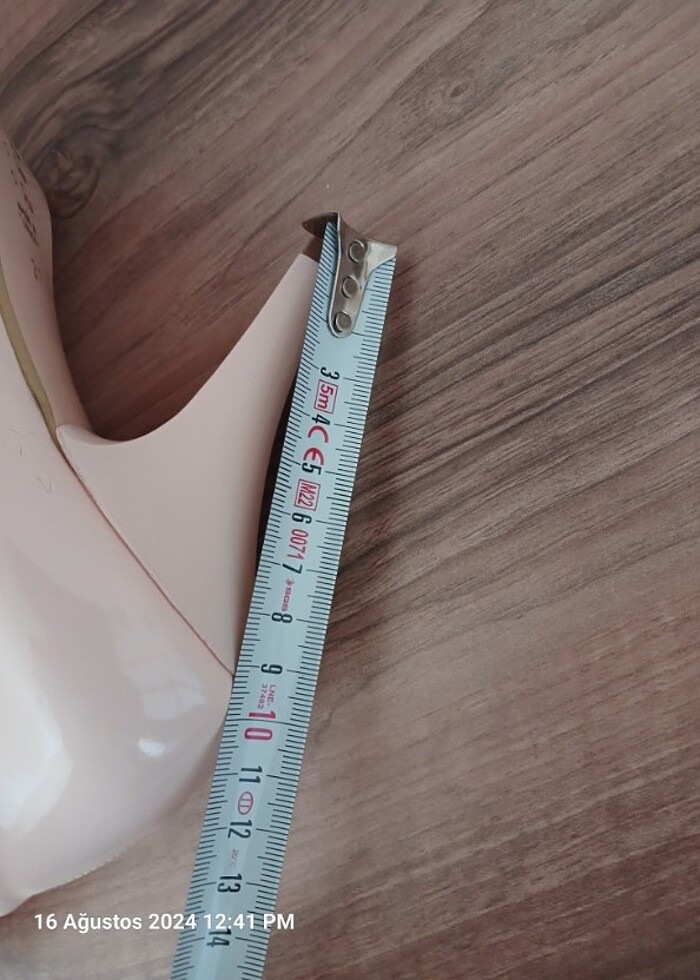 Ayakkabı bir kere girdi düğünde - Görsel 4