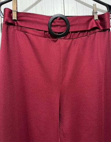 40 Beden Bol Paça Tokalı Pantolon