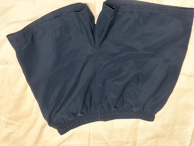 11-12 Yaş Beden pembe Renk H&M erkek çocuk deniz şortu