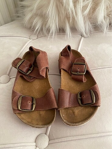 Zara erkek çocuk sandalet