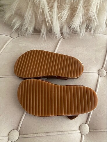 25 Beden Zara erkek çocuk sandalet