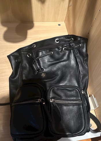 Siyah Deri Tokalı Biker Sırt Çantası - Görsel 3