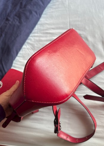 Zara Kırmızı Deri Kadın Sırt Çantası - Görsel 6