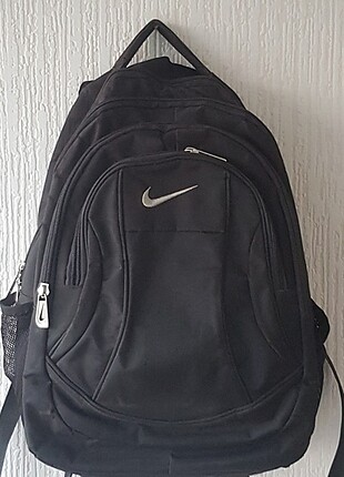 Nike marka sırt çantası