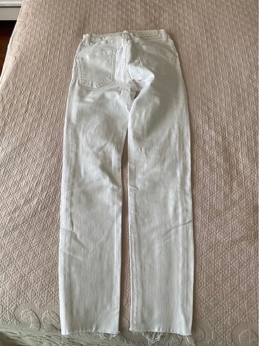 34 Beden beyaz Renk Karol marka beyaz yırtık jean/kot pantolon