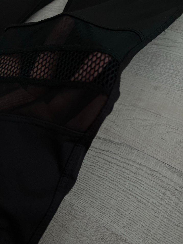 Siyah V Yaka Spor Takım - Görsel 4