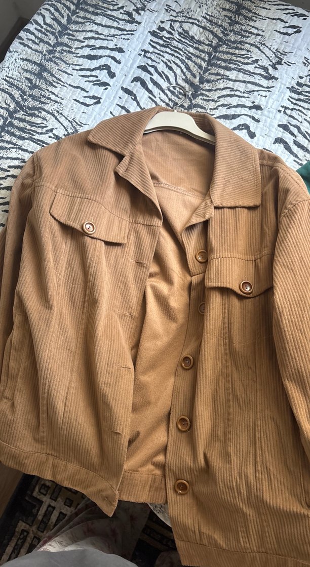 Düğmeli Kahverengi Kadın Gömlek - Görsel 4