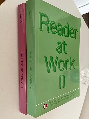 READER AT WORK 1 ve 2