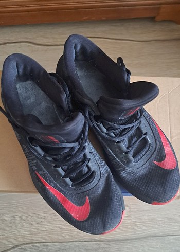 Nike Air Max Siyah Kırmızı Basketbol Ayakkabısı - Görsel 2