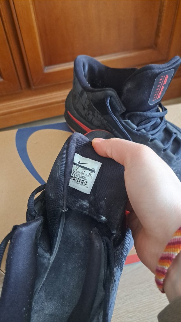 Nike Air Max Siyah Kırmızı Basketbol Ayakkabısı - Görsel 3