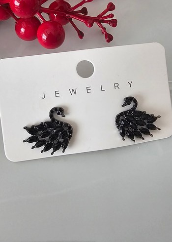 Zara Mini Siyah Parlak Kuğu Küpeler