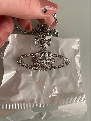 vivienne westwood celik kolye