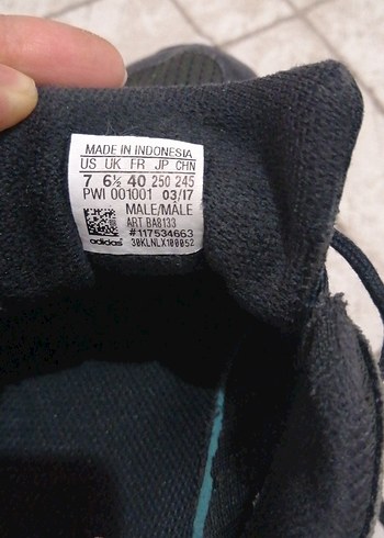 siyah spor ayakkabı - Görsel 2