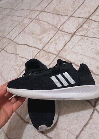 Siyah Bağcıklı Kadın Spor Ayakkabı - Görsel 3