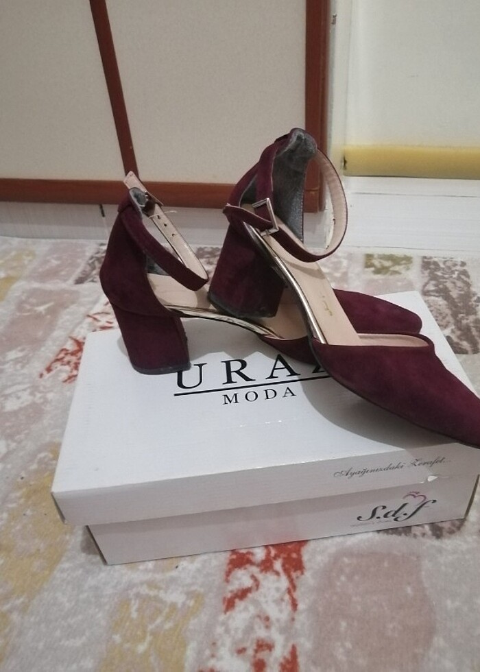 Topuklu ayakkabı - Görsel 2