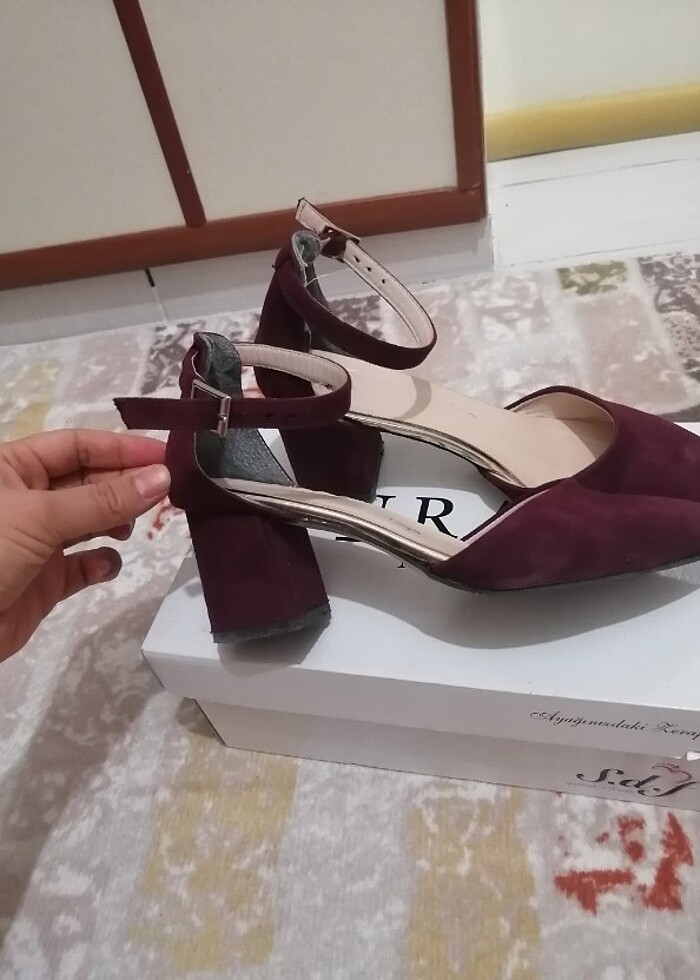 Topuklu ayakkabı - Görsel 4