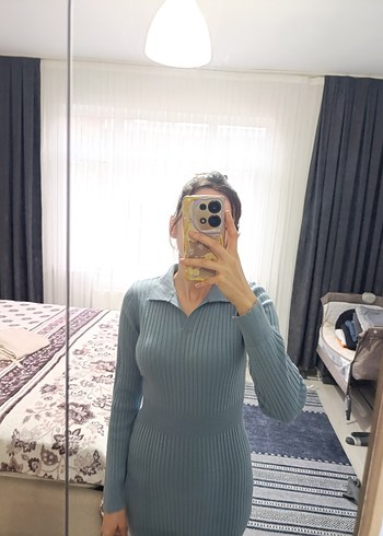 Gri V Yakalı Uzun Triko Elbise - Görsel 2