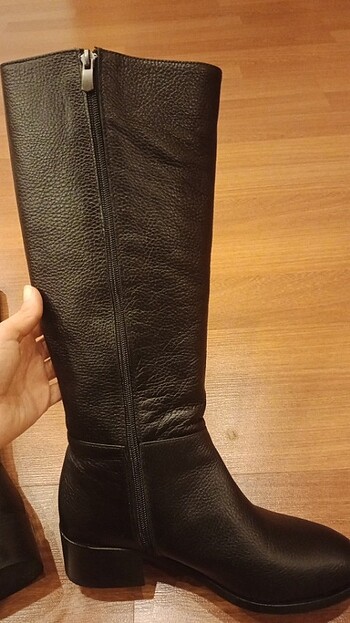 37 Beden siyah Renk Çizme