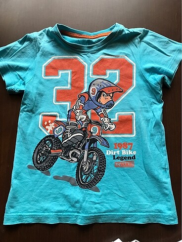 4 Yaş Beden çeşitli Renk 3lü erkek çocuk tshirt 3-4-5 yaş